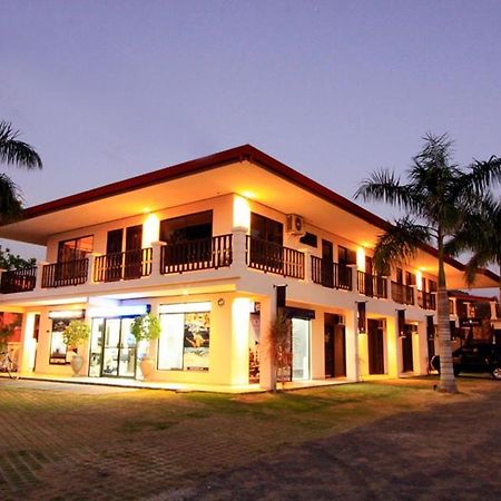Hotel Blue Palm Jacó Екстериор снимка