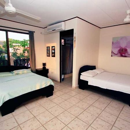 Hotel Blue Palm Jacó Екстериор снимка
